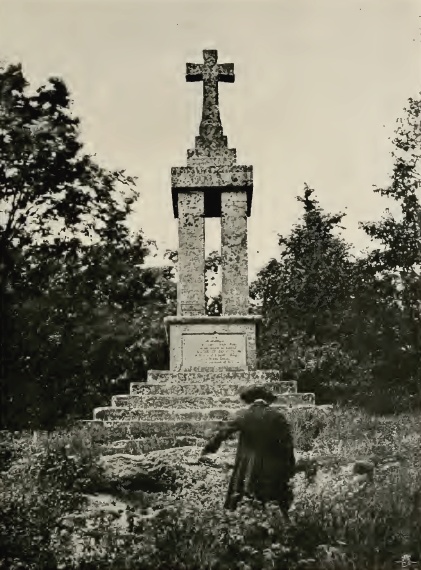 Piers Gaveston's Monument